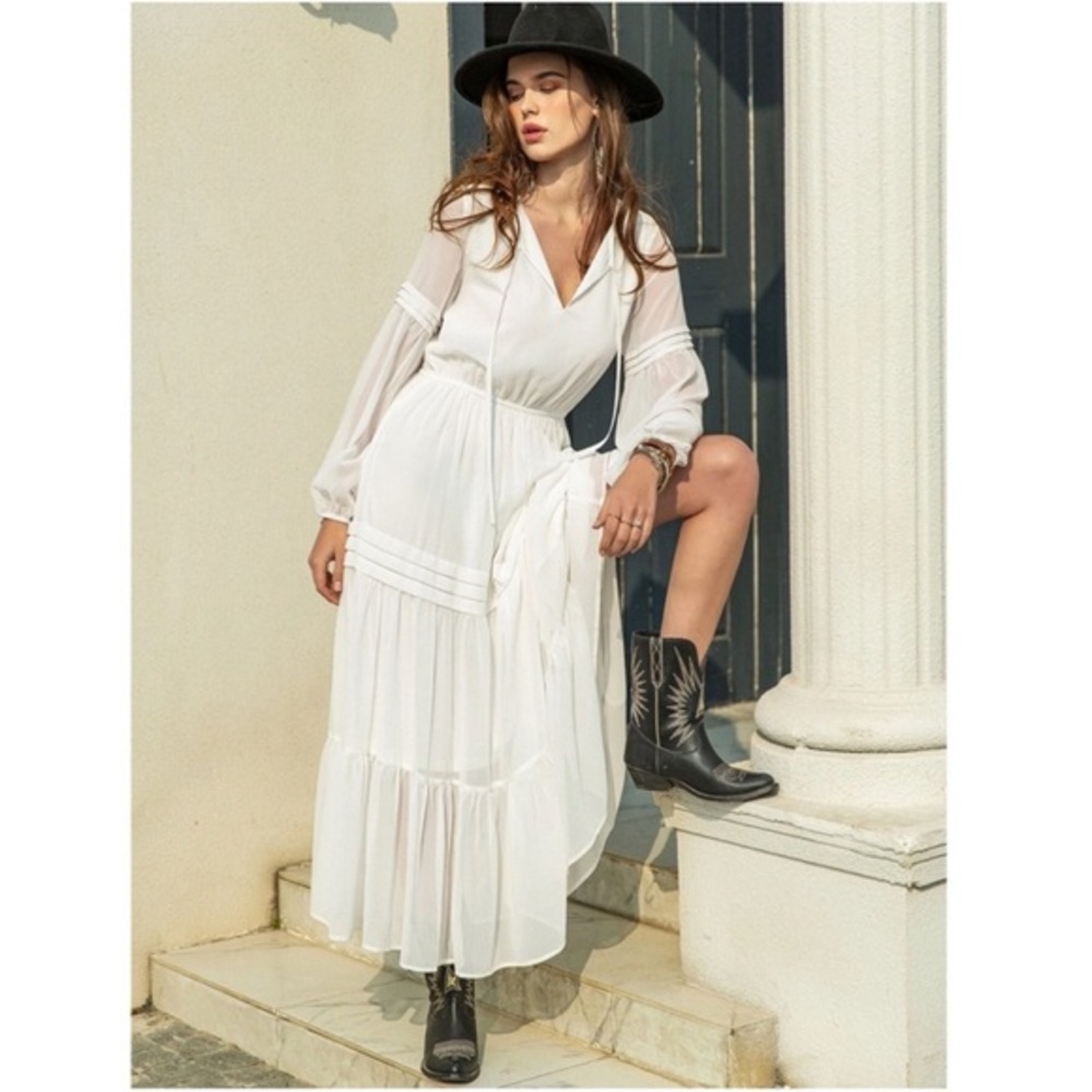 Rouge White Flowing Maxi Dress Size 10 BNWOT Elegant Boho Western